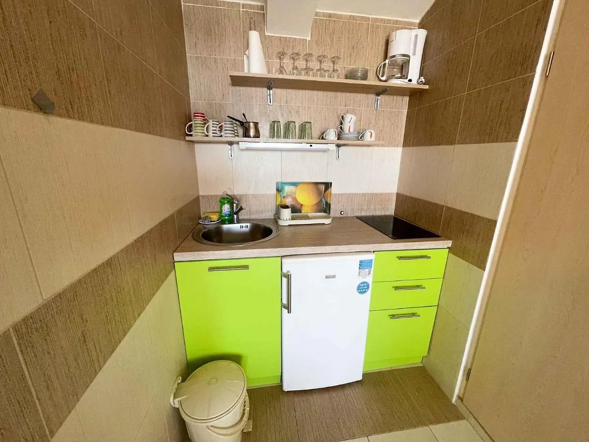 Apartments In Crikvenica 41207