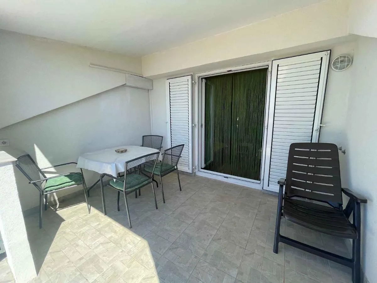 Apartments In Crikvenica 41207 0*,  Croatia